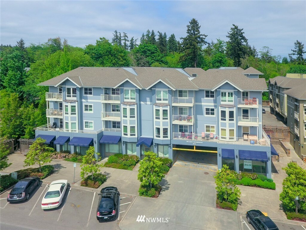 Property Photo:  300 High School Road NE 208  WA 98110 