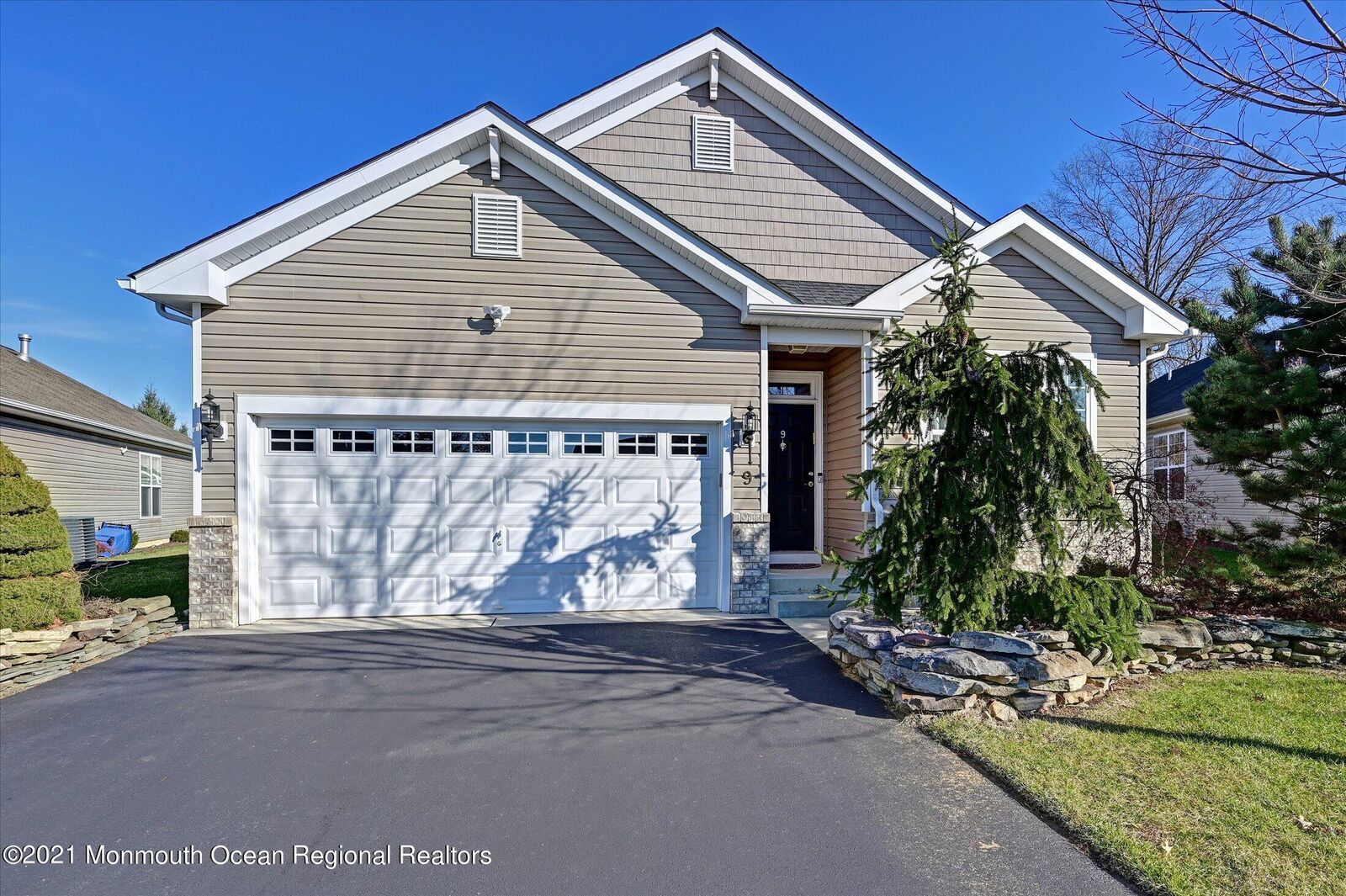 Property Photo:  9 Comtois Road  NJ 07726 