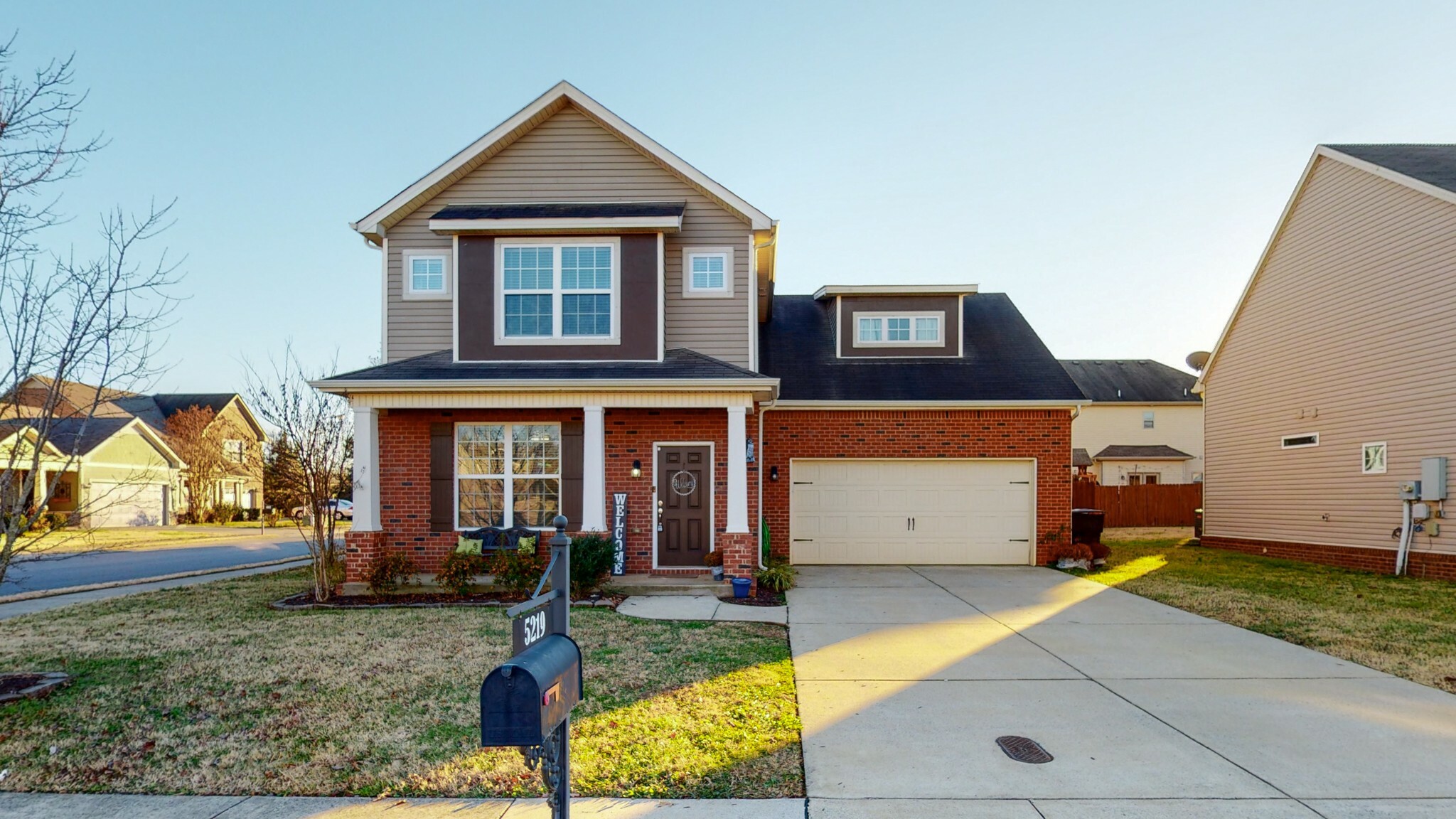 Property Photo:  5219 Seward Crossing Blvd  TN 37129 