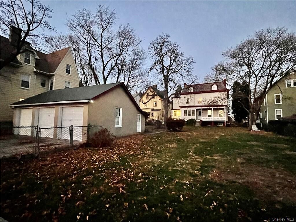 Property Photo:  96 High Avenue  NY 10960 