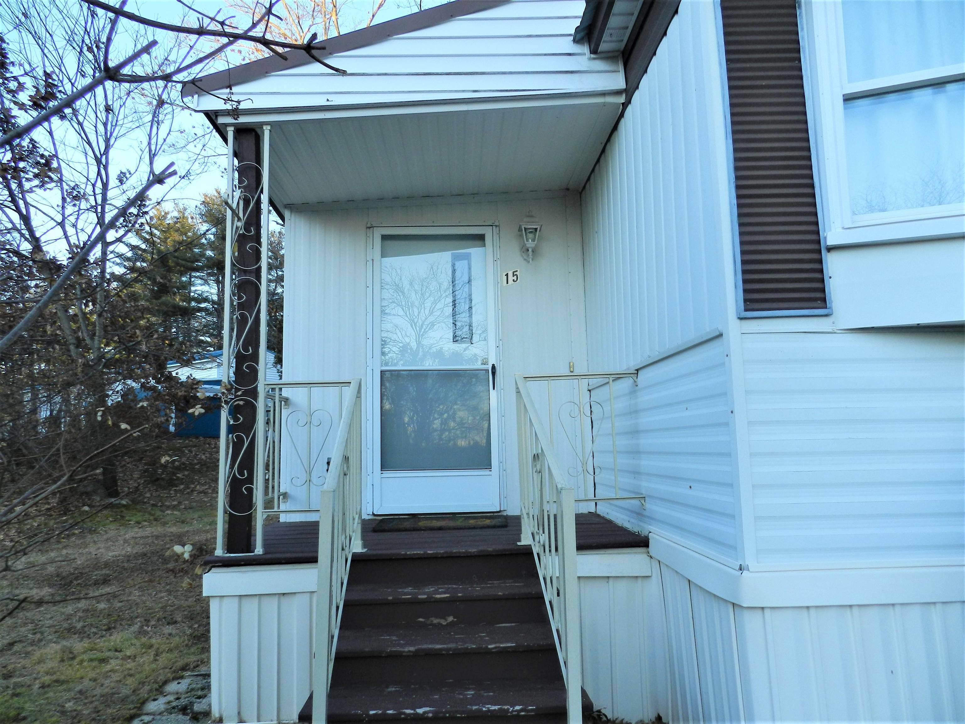 Property Photo:  15 Bishop Lane  NH 03234 