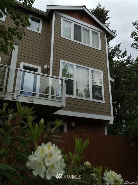 Property Photo:  11023 SE 240th Street F2  WA 98031 