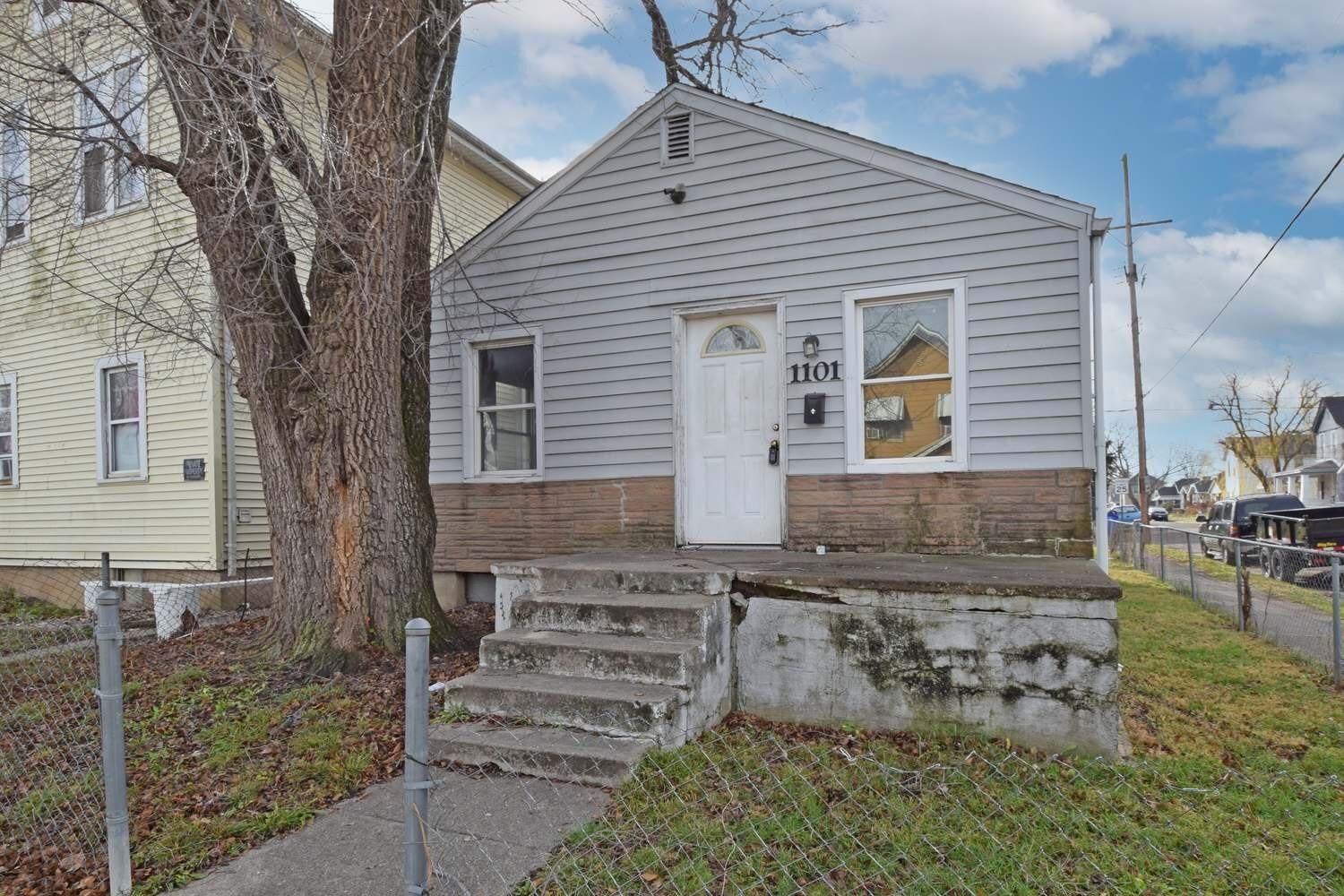 Property Photo:  1101 Edison Ave  OH 45011 