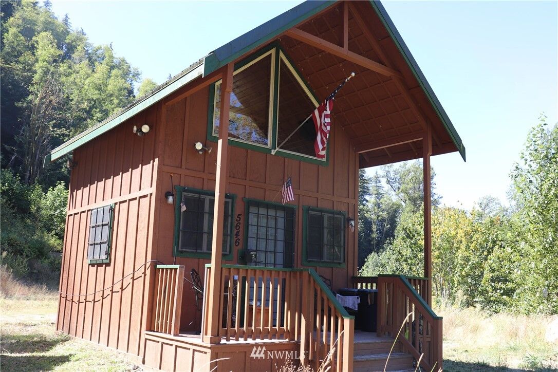 Property Photo: 5646 State Route 508 WA 98356