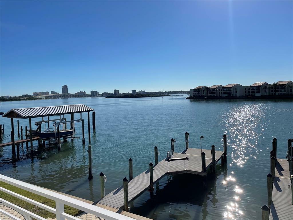 Property Photo: 277 Bayside Drive FL 33767