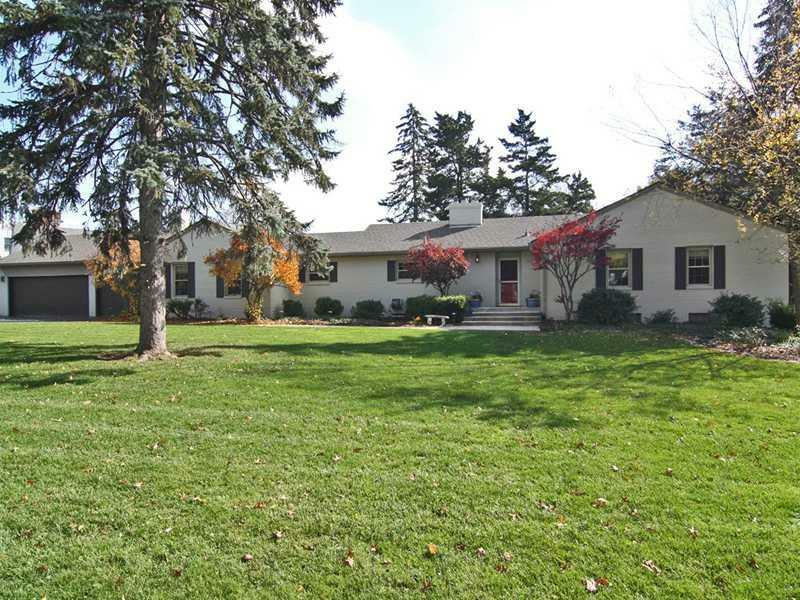 Property Photo: 503 W 77th St S Dr IN 46260