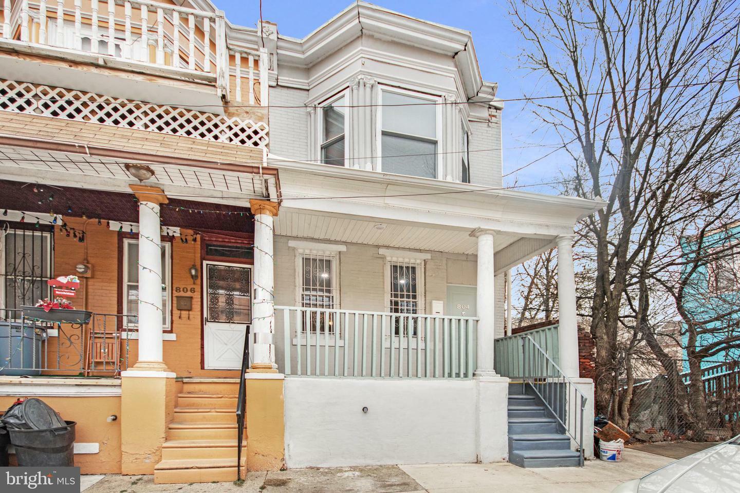 Property Photo:  804 N Front Street  NJ 08102 