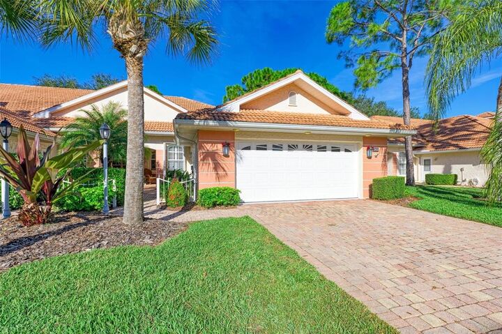 Property Photo:  2033 Lynx Run  FL 34288 