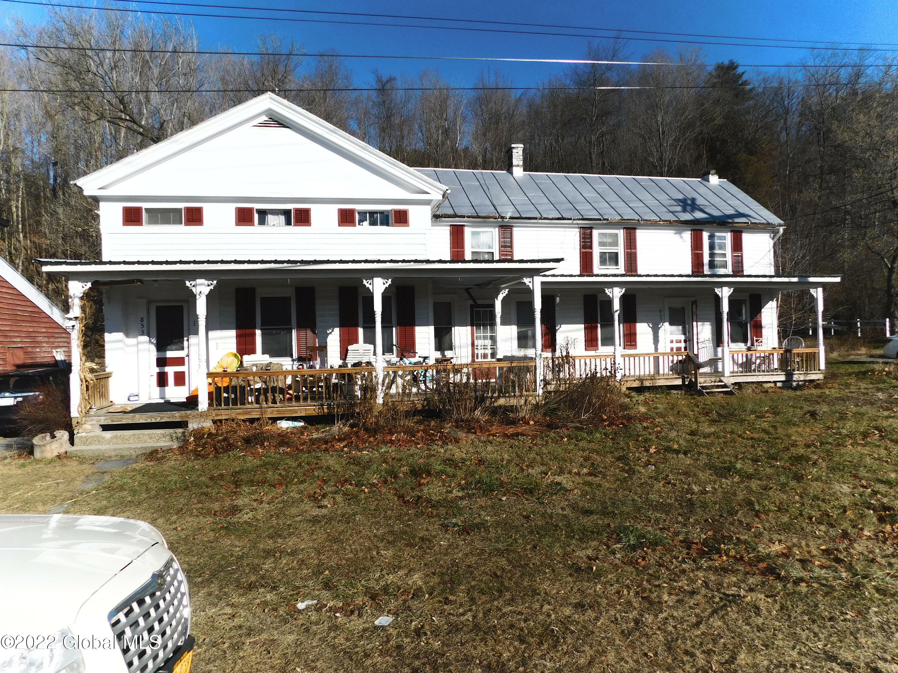 Property Photo:  853 Route 443  NY 12157 