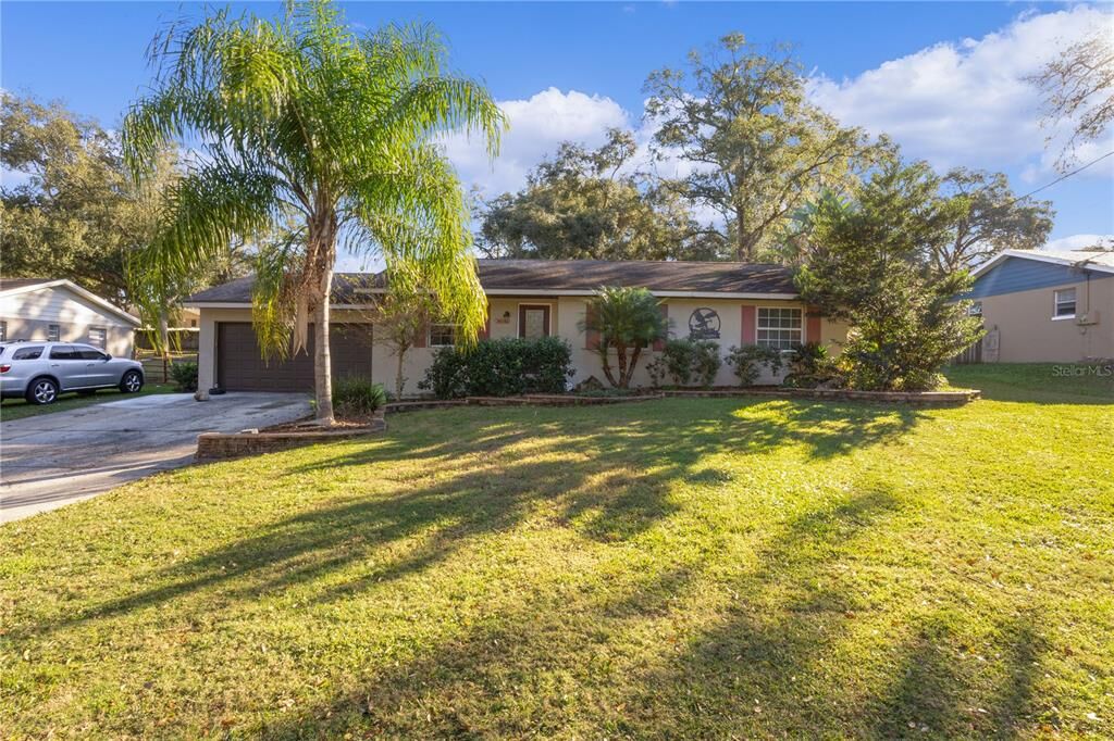 Property Photo:  36136 Hickory Street  FL 34731 