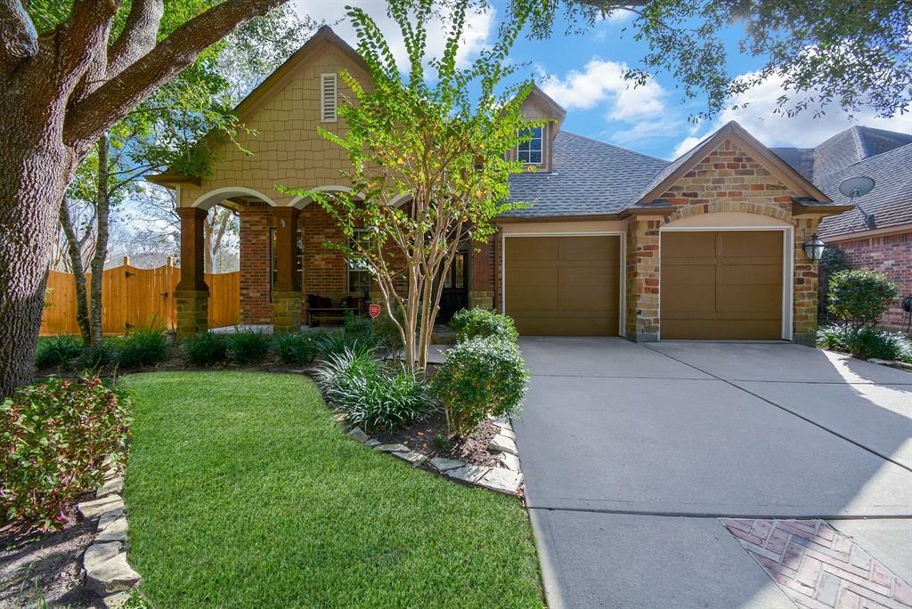 Property Photo: 10218 Garden Crossing Lane TX 77459