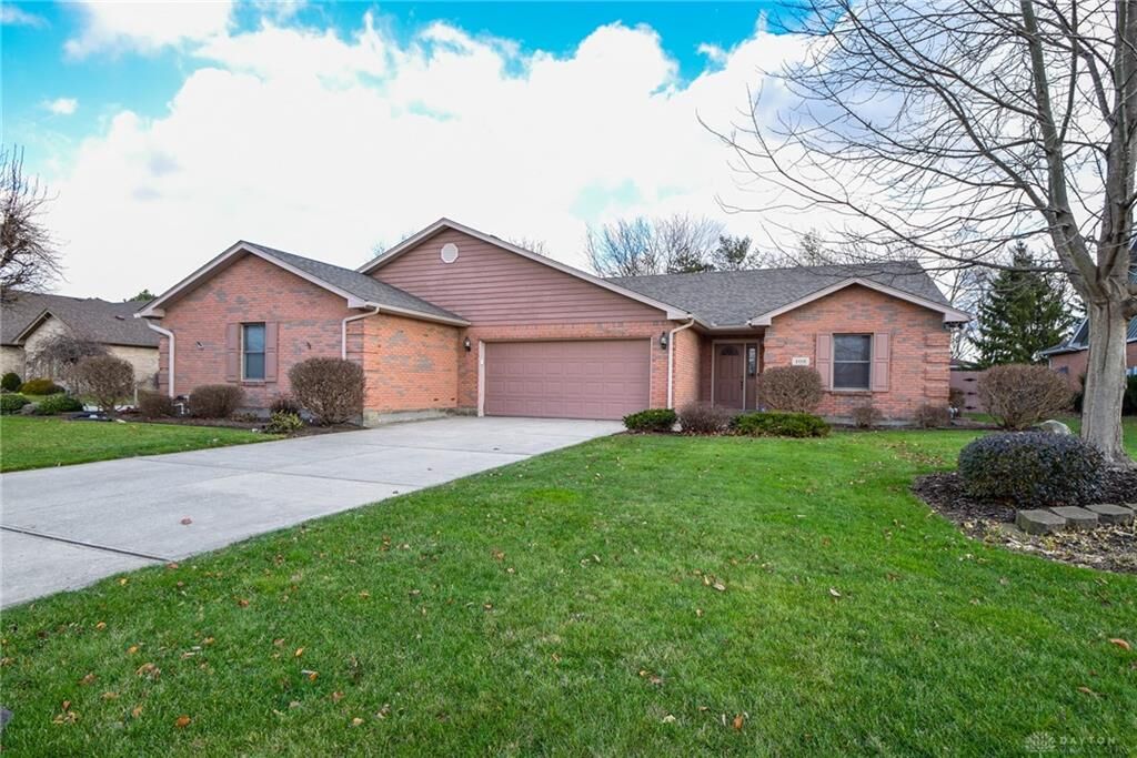 Property Photo:  108 Old Carriage Drive  OH 45322 