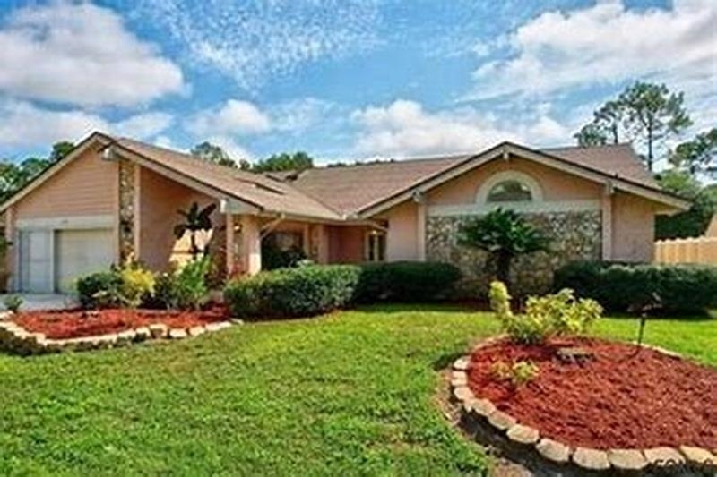 Property Photo:  130 Belleaire Dr  FL 32137 