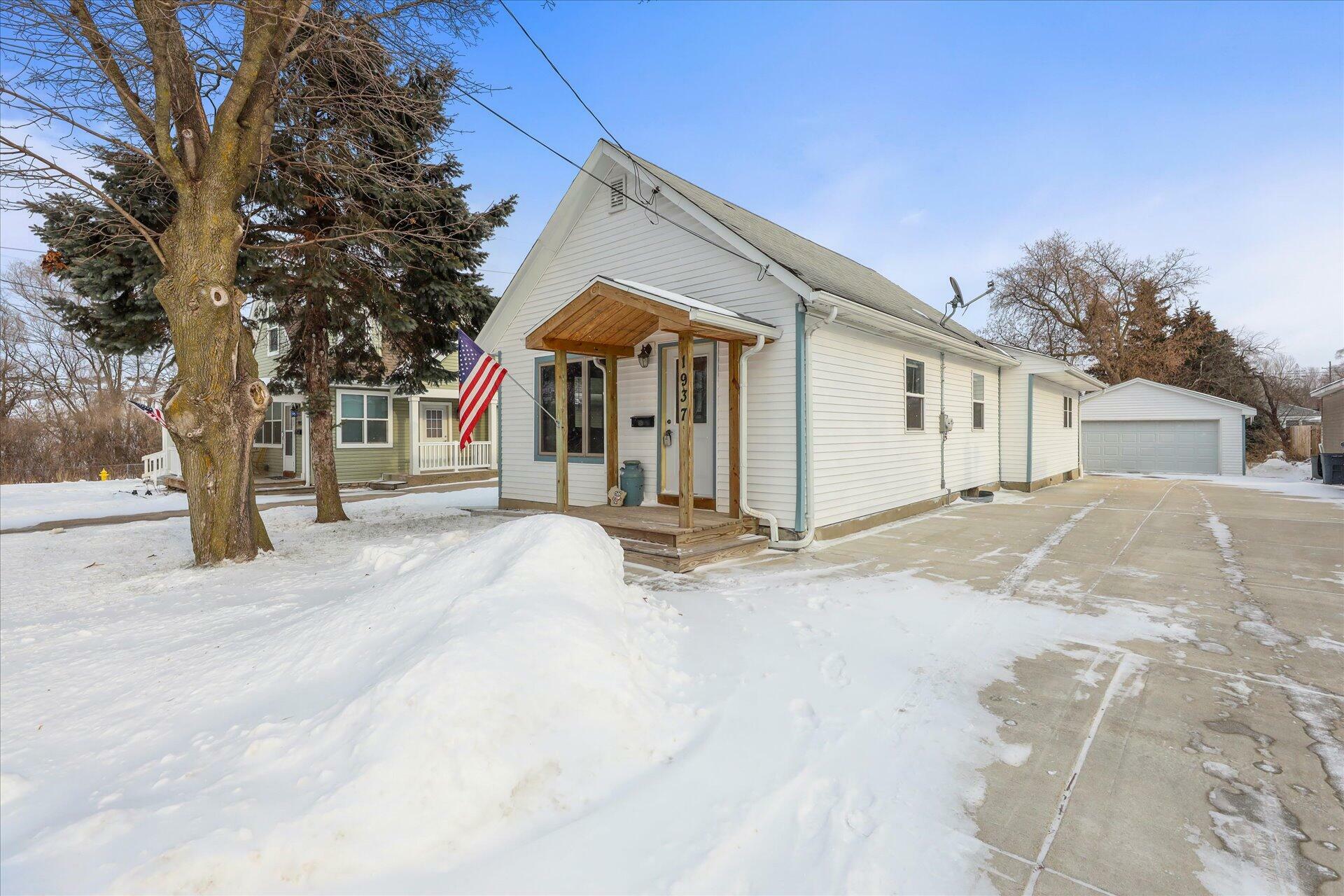 Property Photo:  1937 Jefferson Ave  WI 53186 