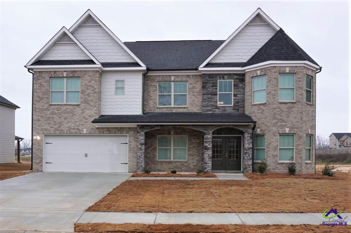 Property Photo:  404 Doraville Court  GA 31088 