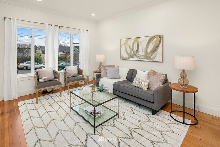 Property Photo: 3536 S Bennett Street WA 98118