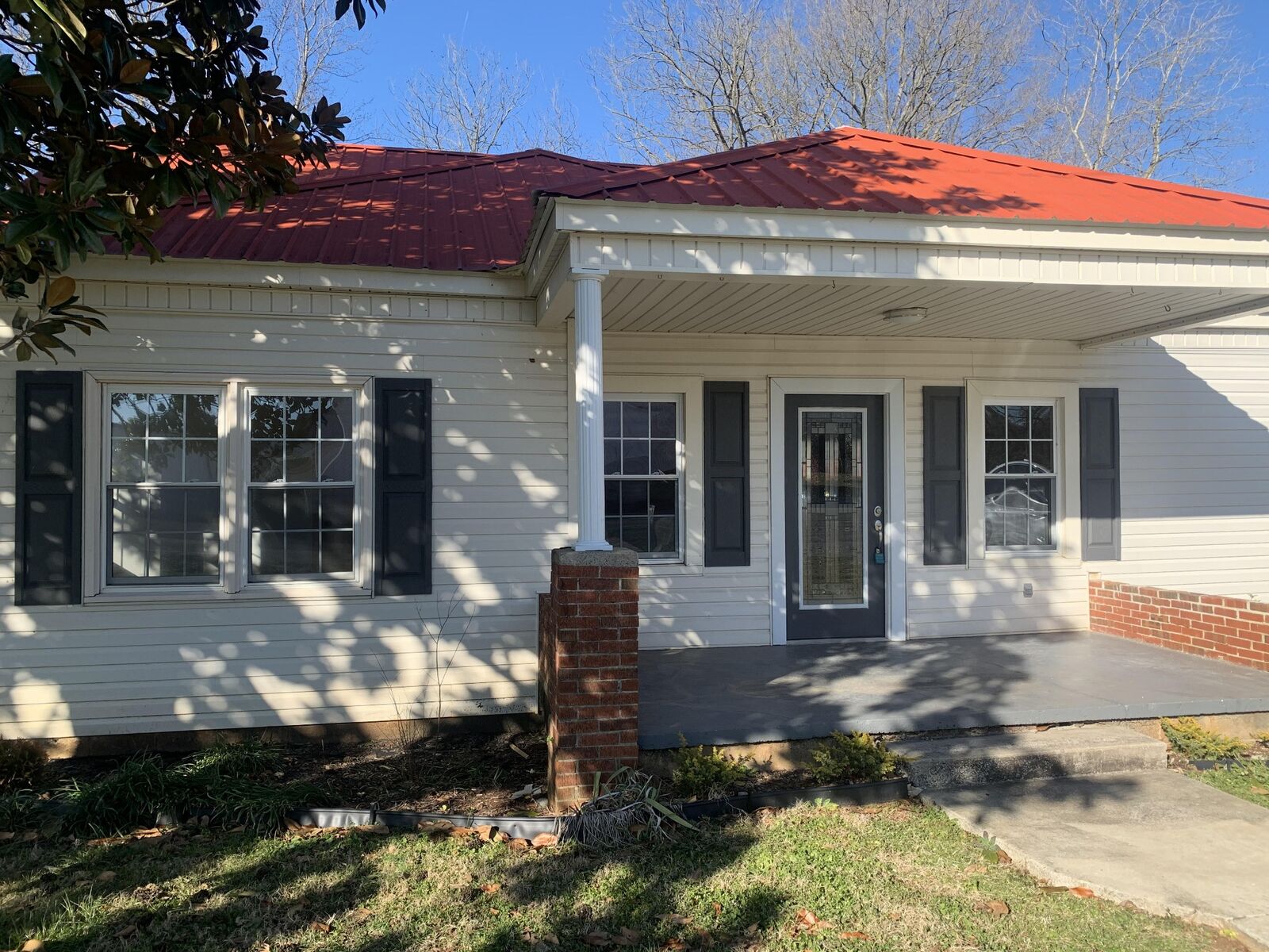 Property Photo:  309 Alabama St  TN 37345 