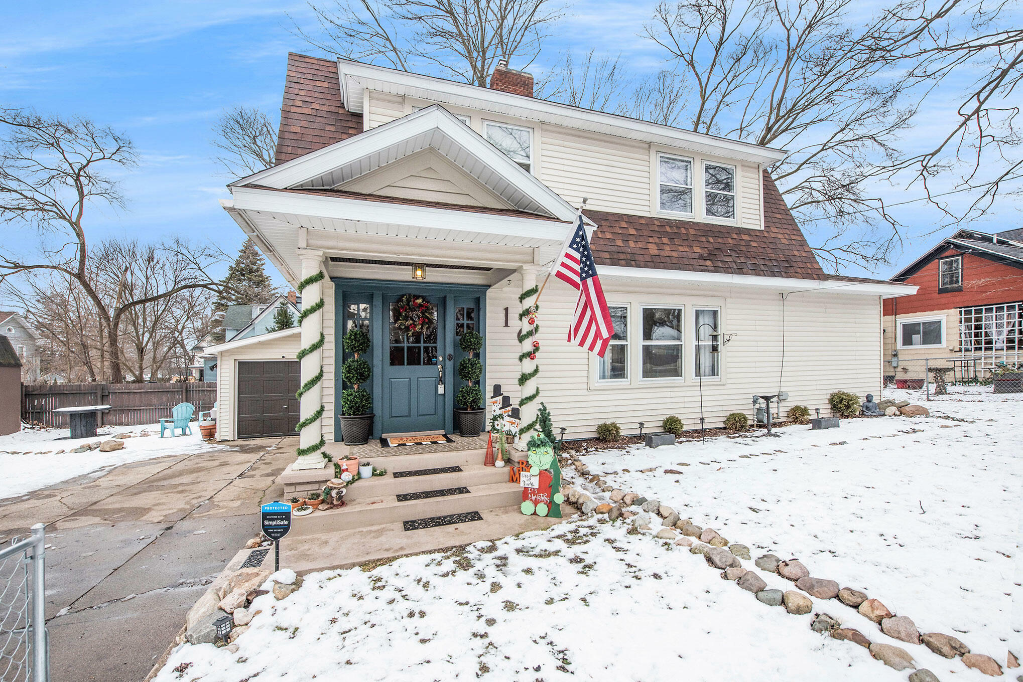 Property Photo:  16 Harvard Court  MI 49017 