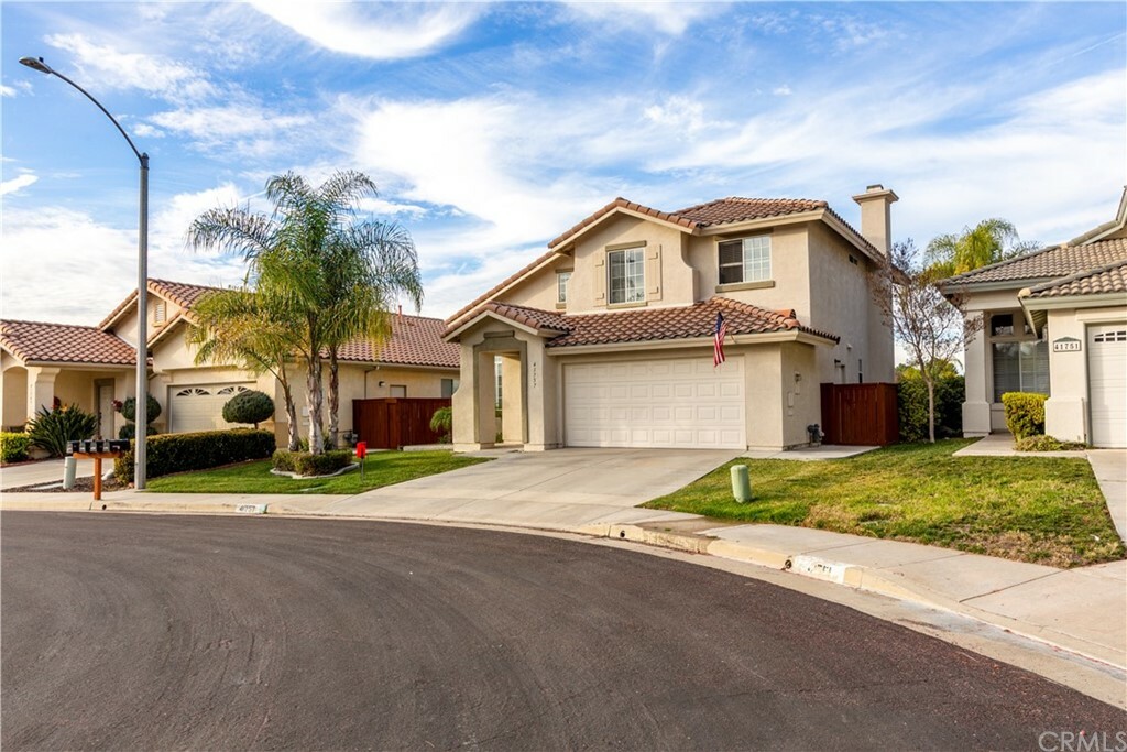 Property Photo:  41757 Vardon Drive  CA 92591 