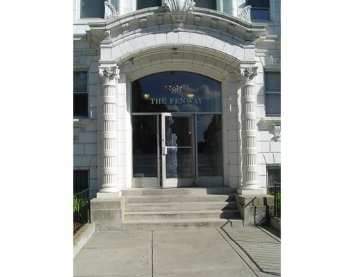 Property Photo: 80 The Fenway B1 MA 02115