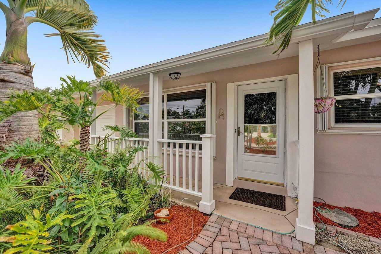 Property Photo:  18989 SE Hillcrest Drive  FL 33469 