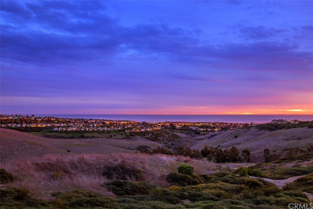 Property Photo: 832 Calle Vallarta CA 92673