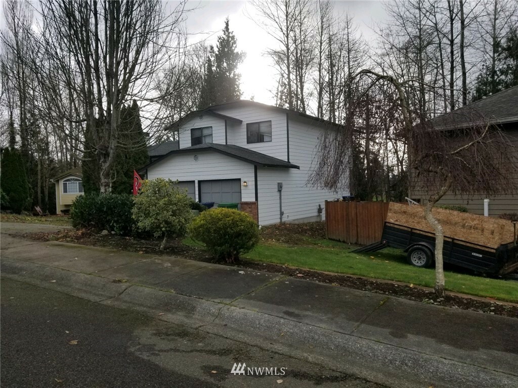 Property Photo: 9004 19th Place SE WA 98258