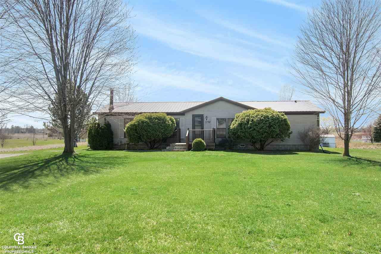 Property Photo: 11781 Lambs Rd MI 48041