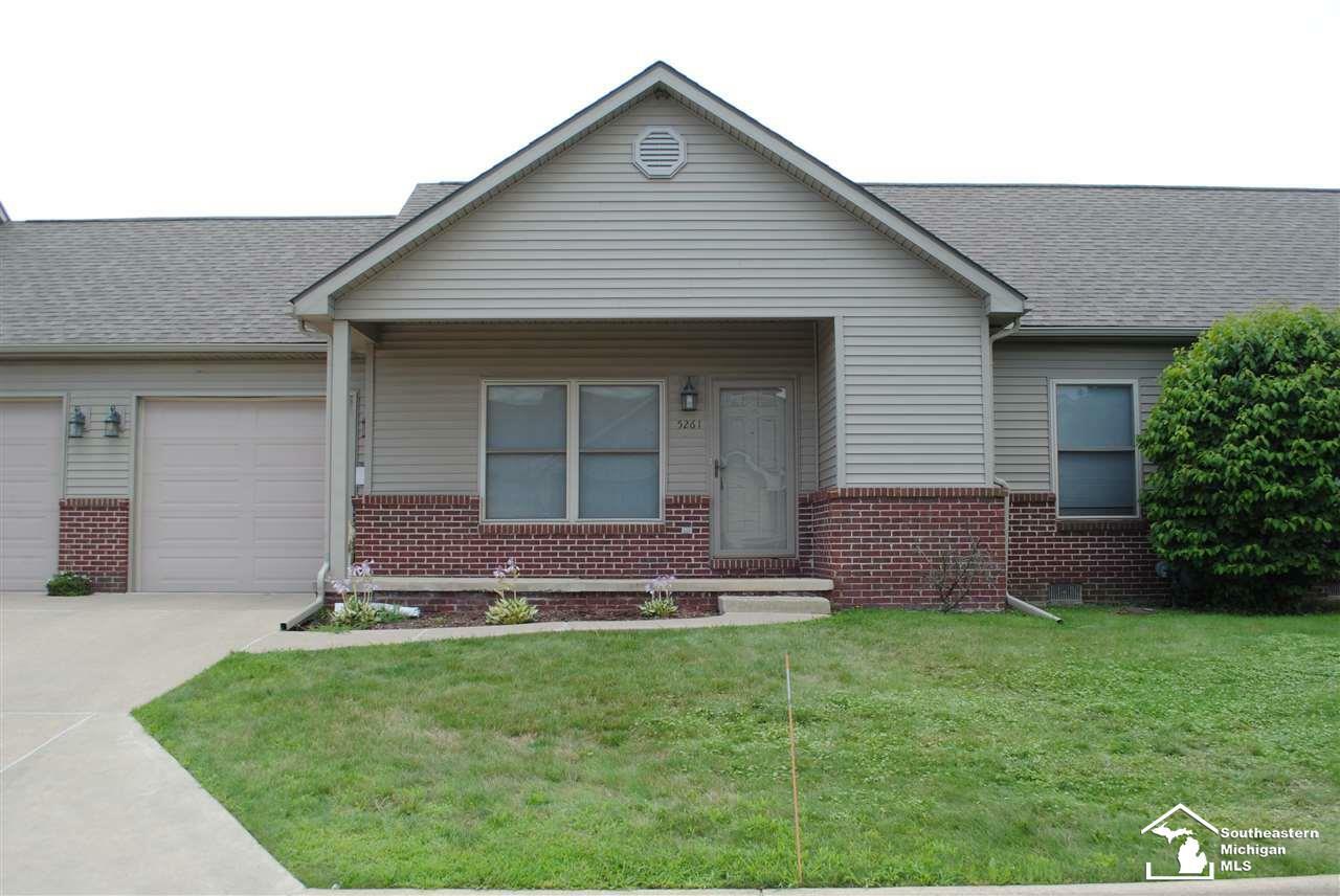 Property Photo:  5261 Torrington Dr. 12  MI 48161 