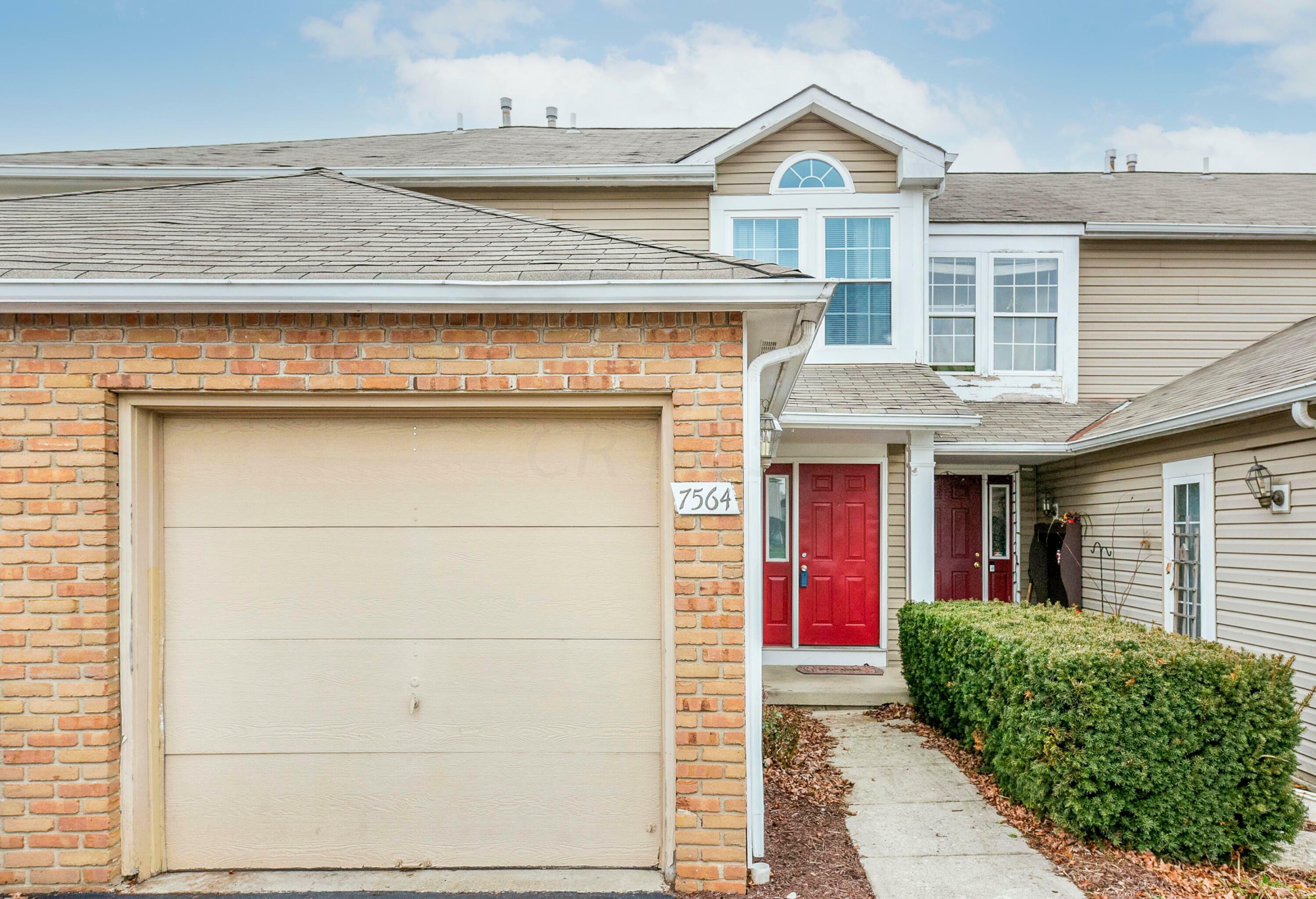 Property Photo: 7564 Wellshire Drive OH 43147