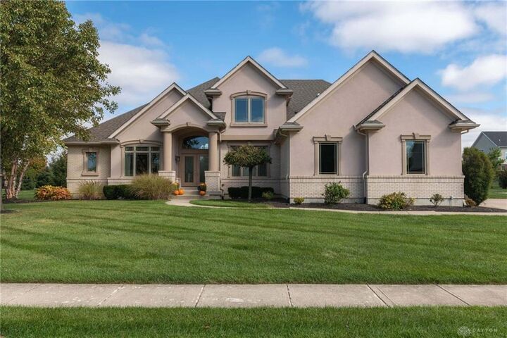 10501 Wallingsford Circle  Washington Twp OH 45458 photo