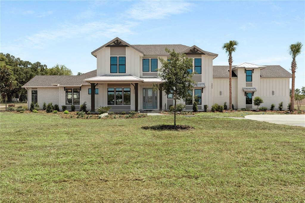 Property Photo:  5855 SW 124th Way  FL 32618 