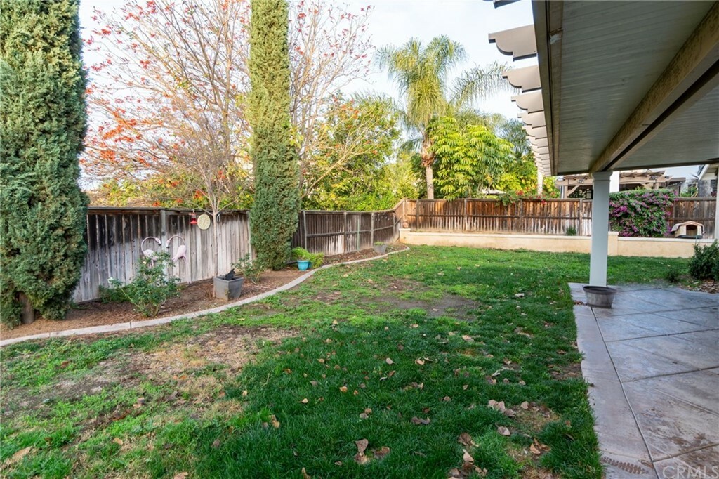 Property Photo: 42312 Harwick Lane CA 92592