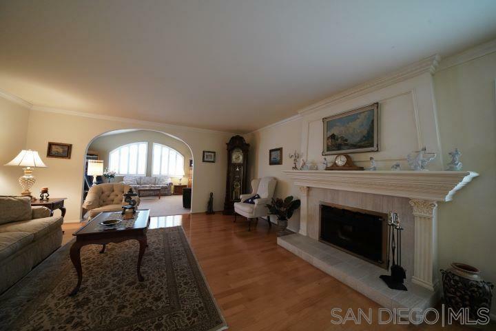 Property Photo:  3212 Mercer Ln  CA 92122 