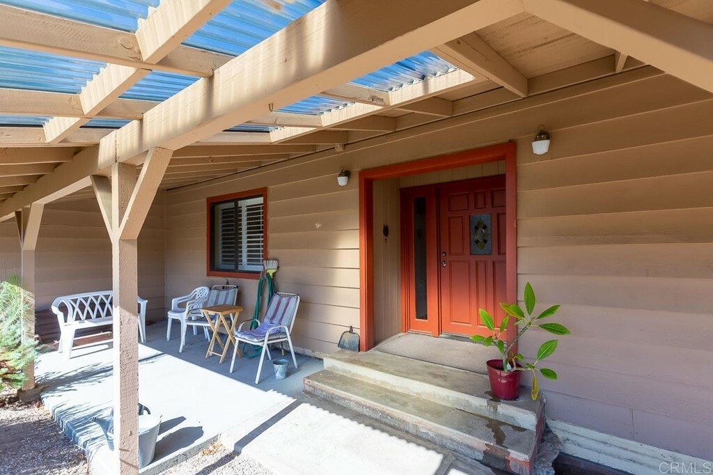 Property Photo:  13210 Mapleview Street  CA 92040 