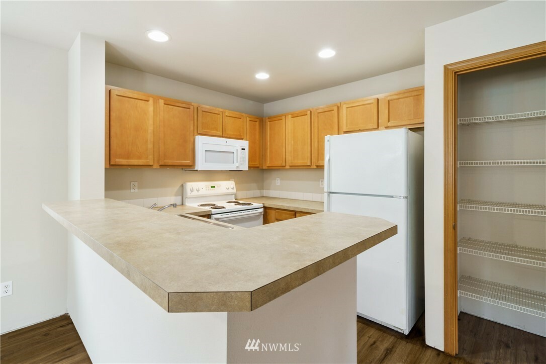Property Photo: 14870 36th Avenue Ct E 13 WA 98446