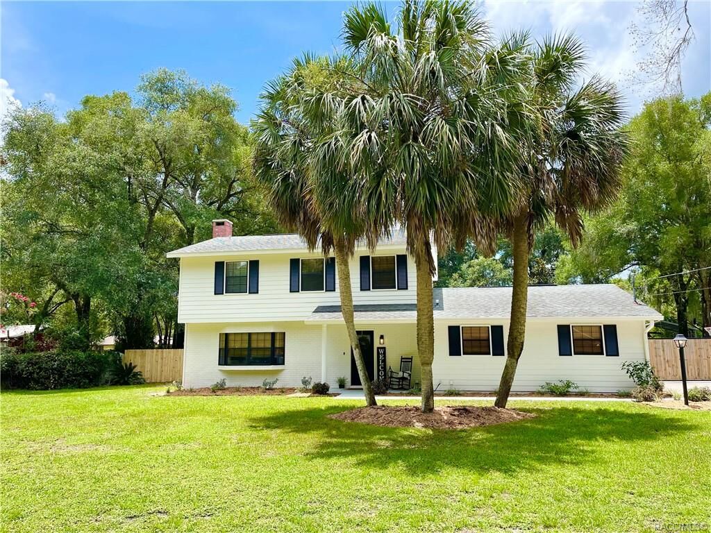 Property Photo: 8554 E Henderson Trail FL 34450