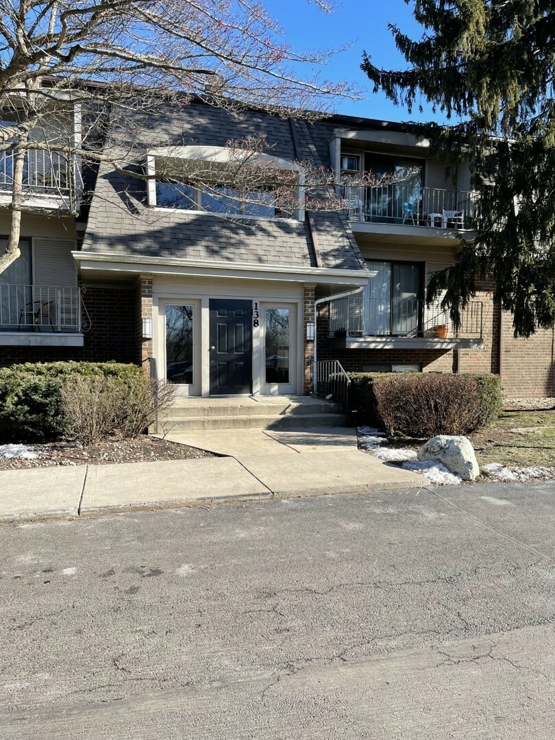Property Photo: 138 E Bailey Road B IL 60565