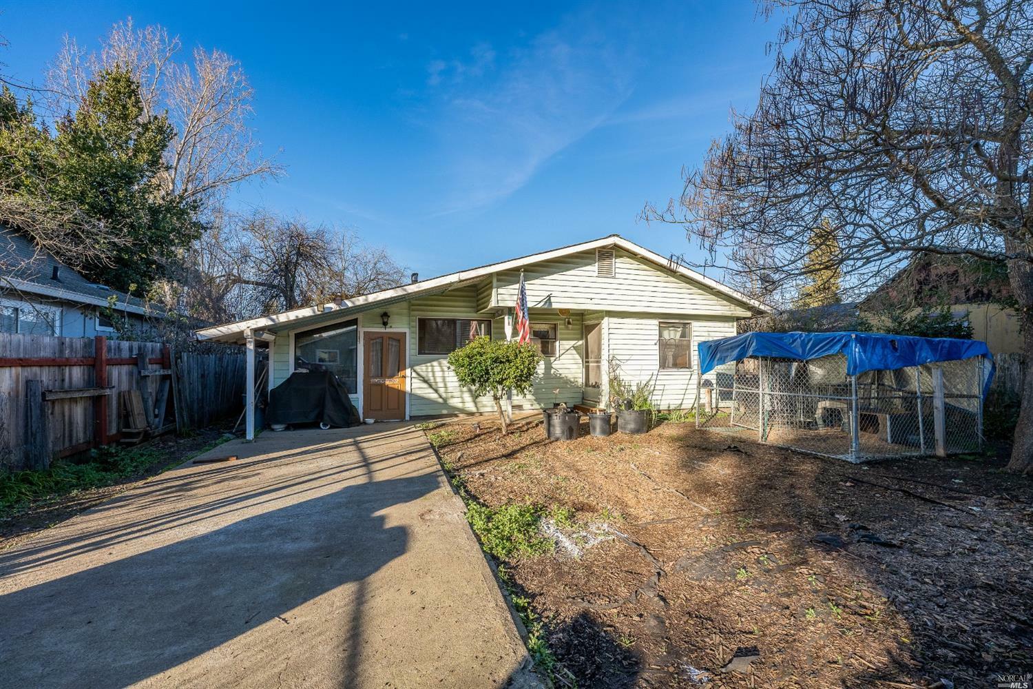 Property Photo:  136 E Oak Street  CA 95490 