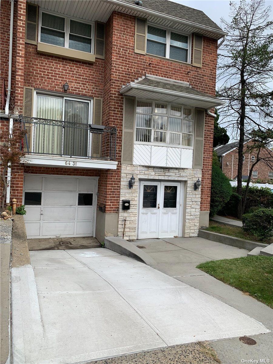 Property Photo:  64-31 Douglaston Parkway  NY 11362 