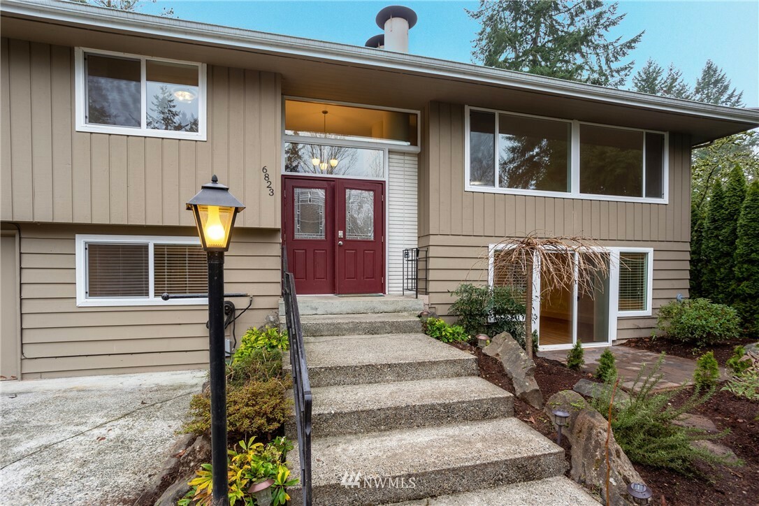 Property Photo:  6823 NE 155th Place  WA 98028 