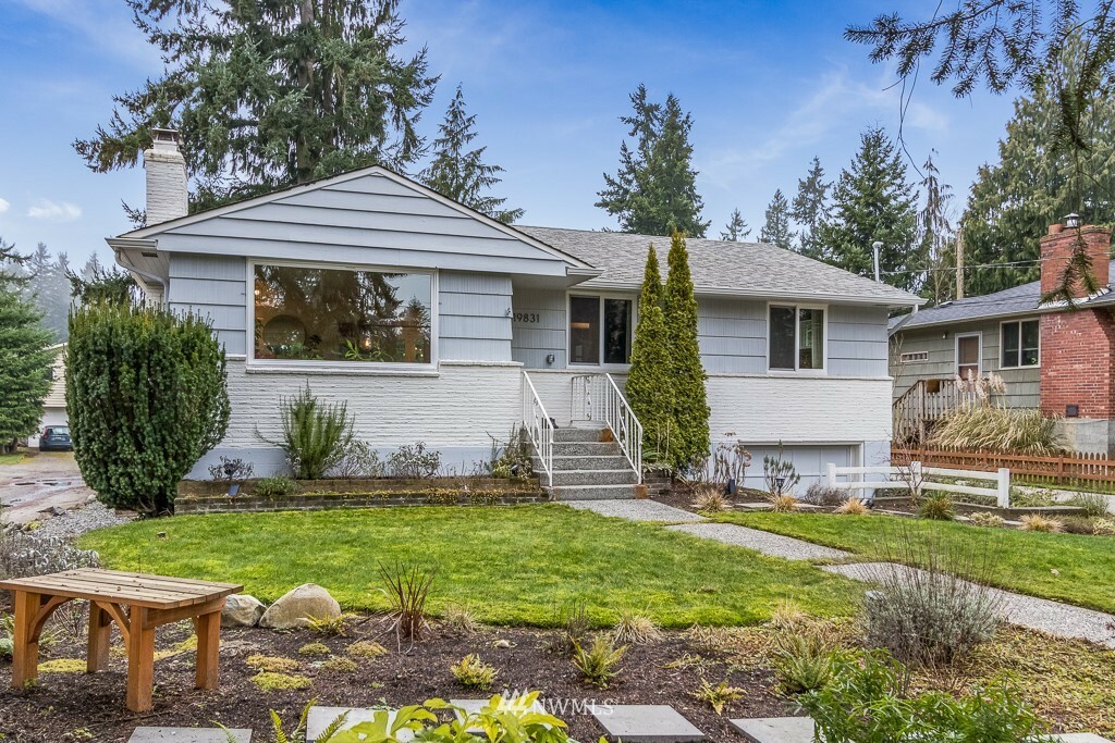 Property Photo:  19831 Fremont Avenue N  WA 98133 