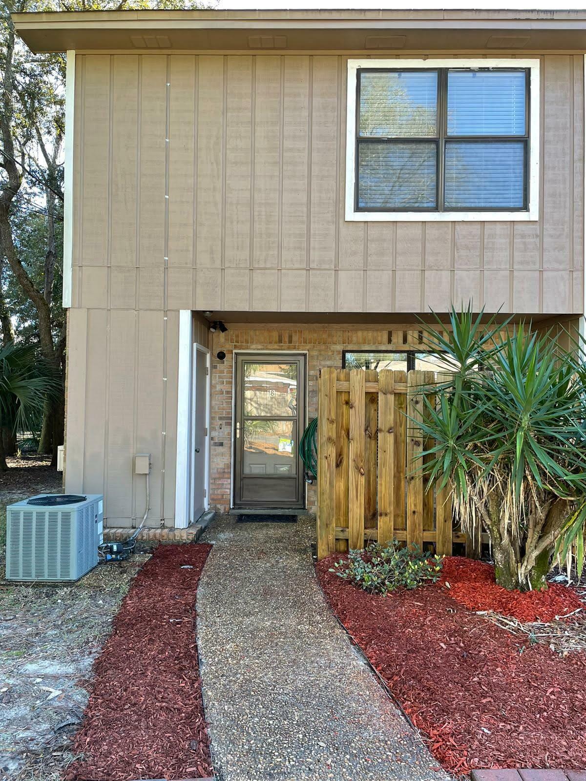 Property Photo:  18 Falcon Ridge Lane 18  FL 32547 