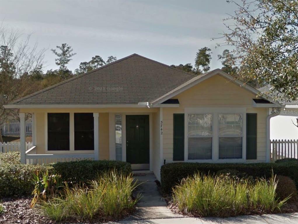 Property Photo:  3742 NW 26th Terrace  FL 32605 