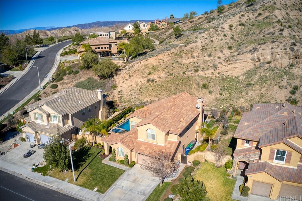 Property Photo:  14291 Arches Lane  CA 91387 