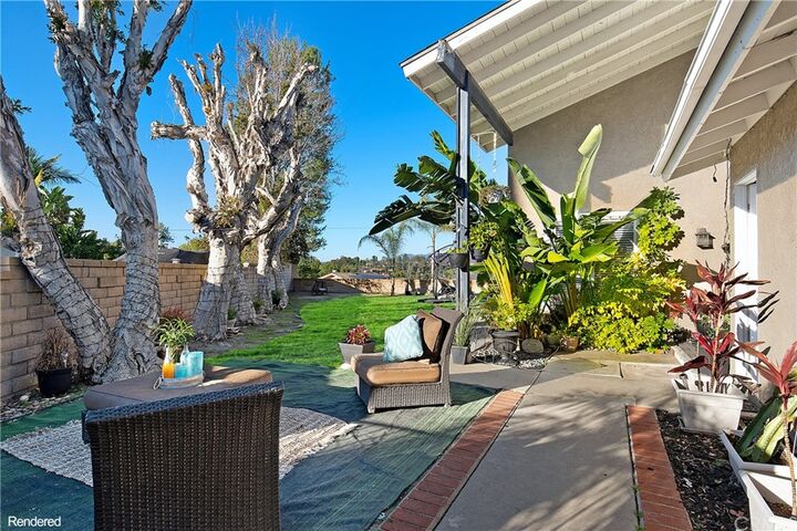 Property Photo:  28391 Daroca  CA 92692 