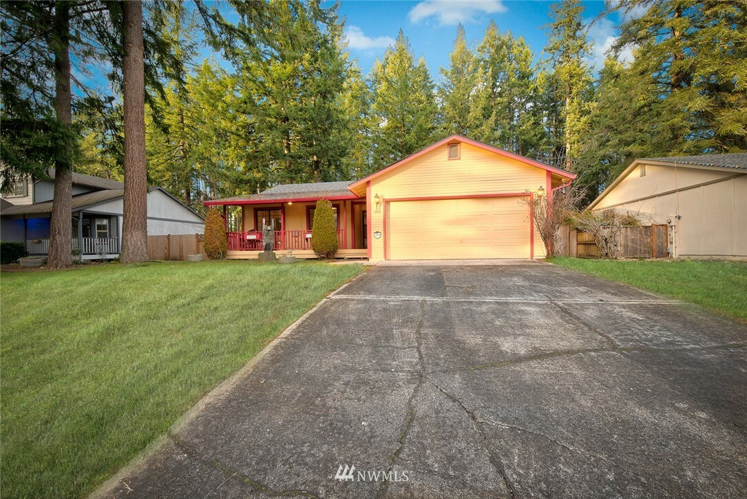 Property Photo:  1909 147th Street Ct E  WA 98445 