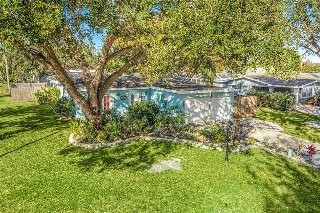 Property Photo:  605 15th Avenue  FL 32962 