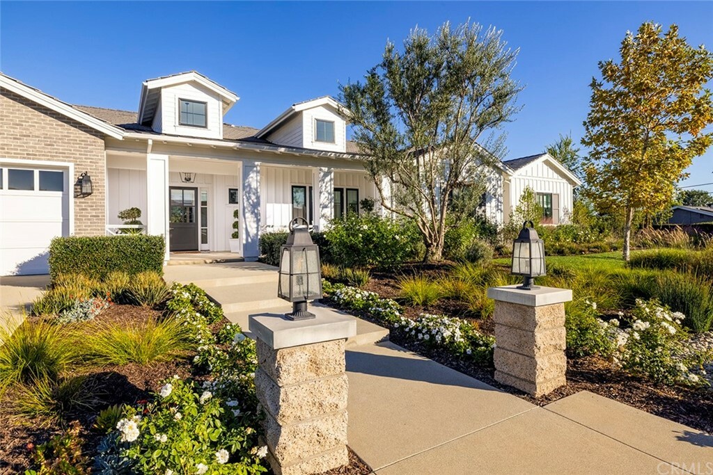Property Photo: 4384 Ashbury Lane CA 92886
