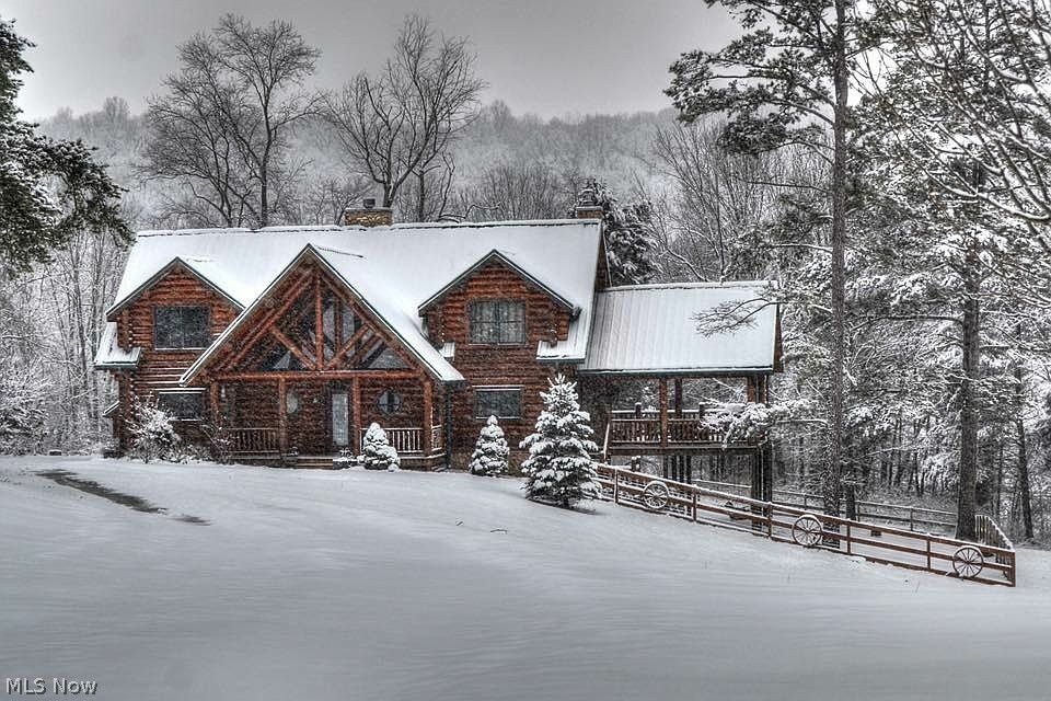 Property Photo:  83 Liberty Lane  WV 26150 